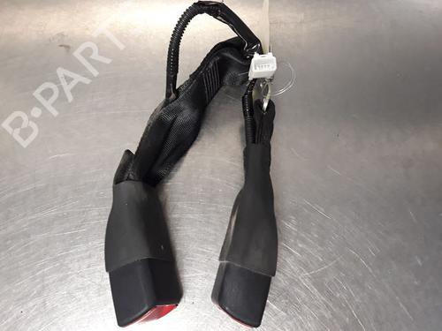 Used Seat buckle TOYOTA YARIS (_P13_) 1.4 D (NLP130_, NLP130) (90 hp) 14864506