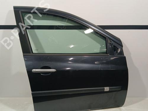 Used Right front door RENAULT CLIO III Grandtour (KR0/1_) 1.2 16V (KR0P) (101 hp) 25027507