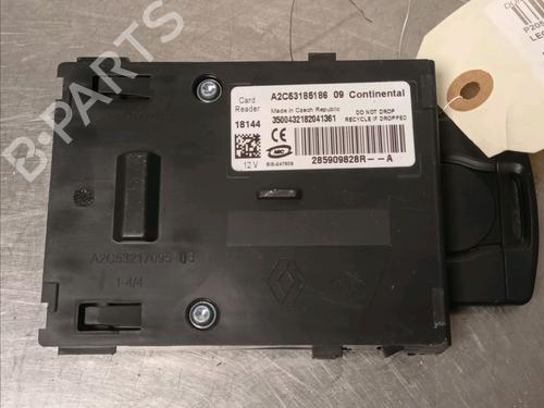 Card reader RENAULT ZOE (BFM_) ZOE | BP13213675E4 