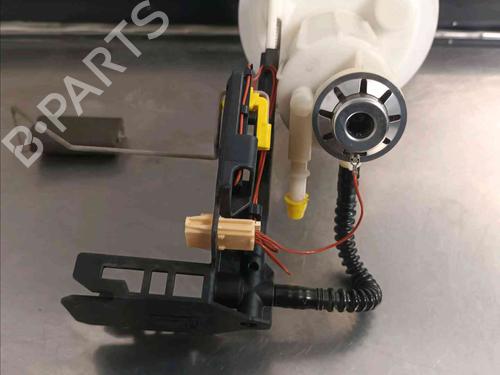 Fuel pump BMW 5 (E60) 525 i | BP21686172M76 