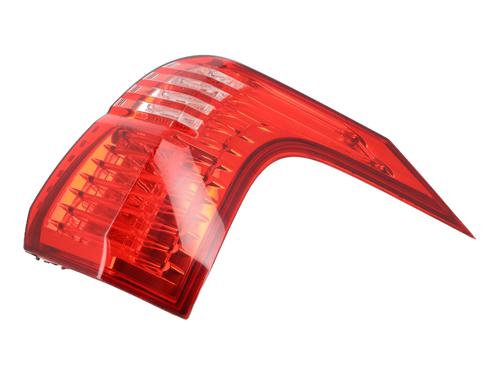 Used Right taillight Right taillight 33013828 33013828