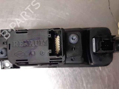 Switch RENAULT MEGANE IV Hatchback (B9A/M/N_) 1.6 dCi 130 (B9A4) | BP30455356I30