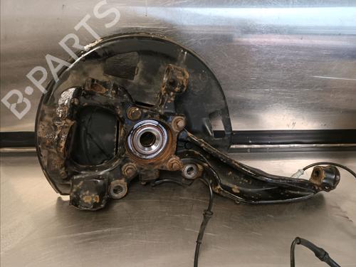Right front steering knuckle LAND ROVER RANGE ROVER SPORT I (L320) 3.6 D 4x4 | BP14860268M26 