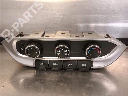 Used Climate control KIA RIO III (UB) 1.1 CRDi (75 hp) 12065498