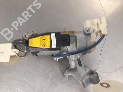 Clé de contact TOYOTA YARIS VERSO (_P2_) 1.4 D-4D (NLP20_, NLP22_) (75 hp) 9319342