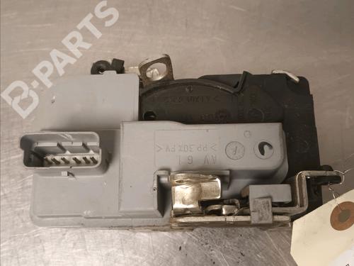 Serrure avant gauche PEUGEOT 206+ (2L_, 2M_) 1.1 (60 hp) 11046651