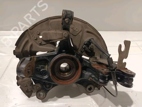 Left front steering knuckle PEUGEOT 3008 II SUV (MC_, MR_, MJ_, M4_) 1.5 BlueHDi 130 | BP15099821M25 
