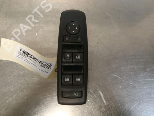 Used Switch RENAULT MEGANE III Hatchback (BZ0/1_, B3_) 1.5 dCi (106 hp) 12262235
