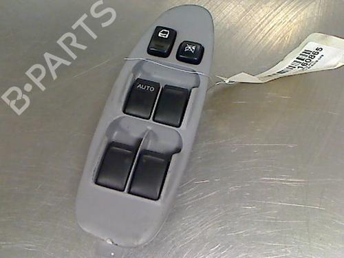 Used Switch NISSAN ALMERA TINO (V10) 2.2 dCi (112 hp) 20599384