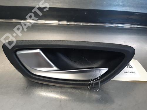 Venstre foran invendig håndtak RENAULT MEGANE IV Hatchback (B9A/M/N_) 1.6 dCi 130 (B9A4) (130 hp) 9334717
