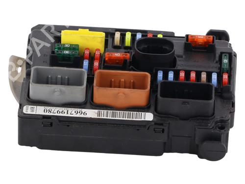 Fuse box CITROËN C3 II (SC_) 1.4 HDi 70 (SC8HZC, SC8HR0, SC8HP4) | BP36034907E1 - Image 3