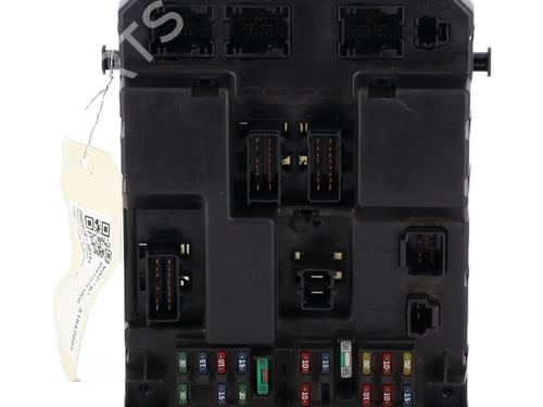 Used Fuse box Fuse box PEUGEOT 307 (3A/C) 1.6 16V (109 hp) 33262785 33262785