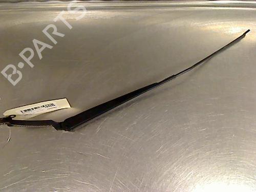 Used Front windshield wiper arm RENAULT CLIO IV (BH_) 1.5 dCi 75 (75 hp) 14869705