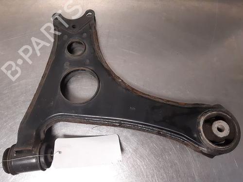 Used Right front suspension arm MERCEDES-BENZ A-CLASS (W168) A 170 CDI (168.009, 168.109) (95 hp) 14860330