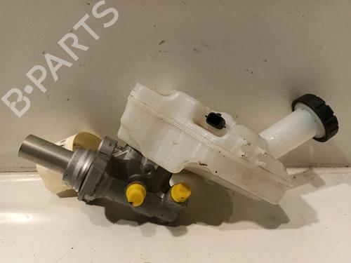 Brake master cylinder RENAULT CLIO V (B7_) 1.3 TCe 130 (B7MF) | BP16015411M77 