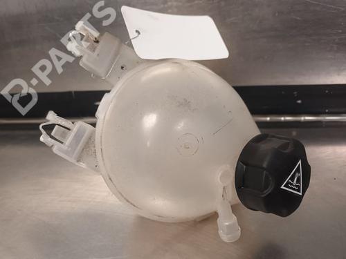 Used Expansion tank Expansion tank PEUGEOT 208 I (CA_, CC_) 1.5 BlueHDI 100 (102 hp) 9338479 9338479