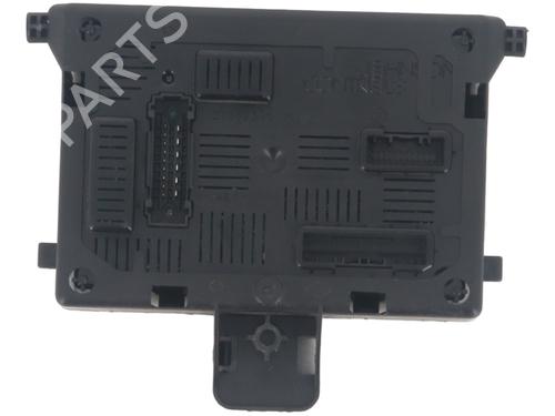 Boîte à Fusibles RENAULT CLIO III (BR0/1, CR0/1) 1.5 dCi (75 hp) 29554406