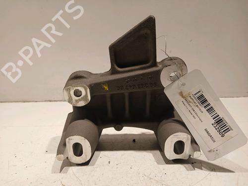 Used Engine mount PEUGEOT 208 II (UB_, UP_, UW_, UJ_) e-208 (136 hp) 17857173