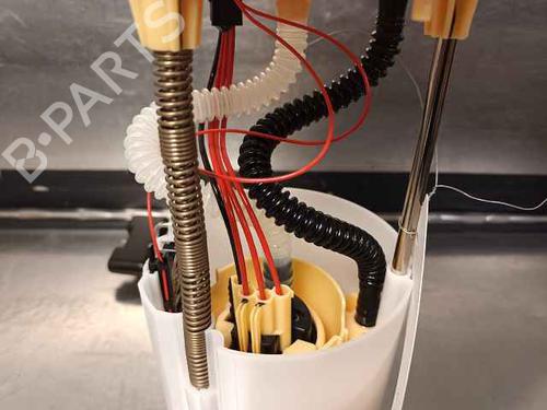 Fuel pump RENAULT ESPACE V (JR_) | BP32132008M76