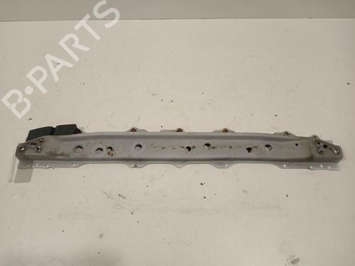 Tværbjælke TOYOTA YARIS (_P9_) 1.4 D-4D (NLP90_, NLP90R) (90 hp) 24735918