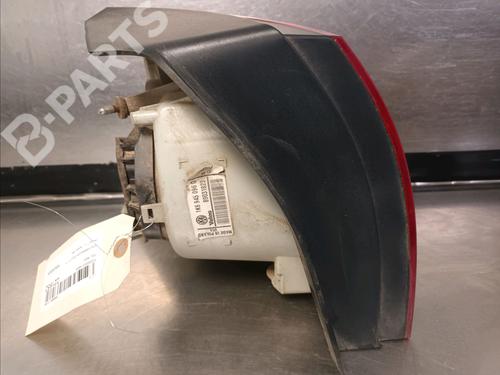 Right taillight VW GOLF V (1K1) 1.9 TDI | BP11125952C35 