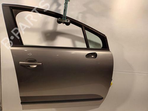 Used Right front door Right front door 36036120 36036120