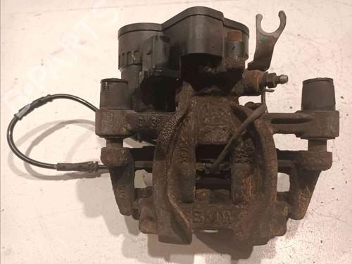 Used Right rear brake caliper MINI MINI CLUBMAN (F54) One D (116 hp) 21011575
