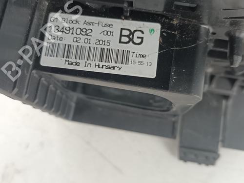 Fuse box OPEL CORSA E (X15) 1.2 (08, 68) | BP30633514E1 