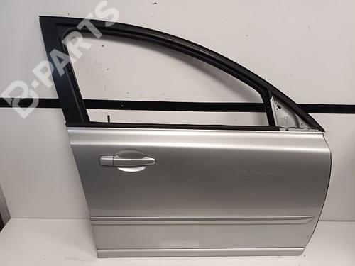 Used Right front door Right front door VOLVO V50 (545) 2.0 D (136 hp) 9338817 9338817