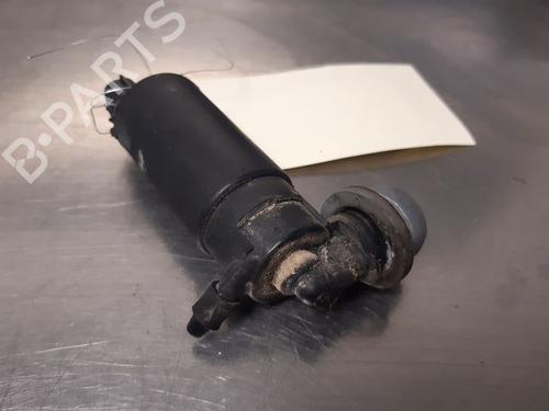 Used Washer pump TOYOTA AVENSIS (_T25_) 2.0 D-4D (ADT250_, ADT250R) (126 hp) 14870227
