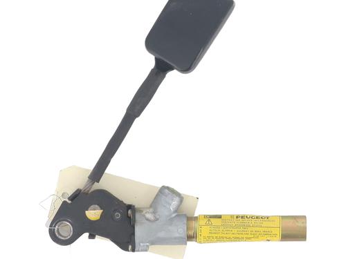 Gurtstraffer links vorne für PEUGEOT 306 Hatchback (7A, 7C, N3, N5) 1.4 (75 hp) 29696959