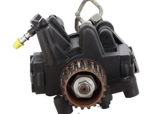 Pompe à injection RENAULT KANGOO Express (FW0/1_) 1.5 dCi 110 (FW06, FW12) (110 hp) 32041367