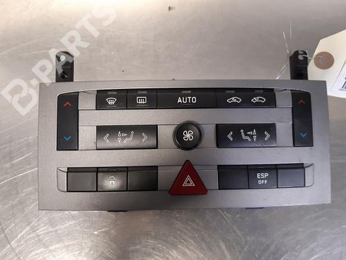 Used Climate control PEUGEOT 407 (6D_) 2.0 HDi 135 (6DRHRH, 6DRHRE, 6DRHRG, 6DRHRJ) (136 hp) 9327214