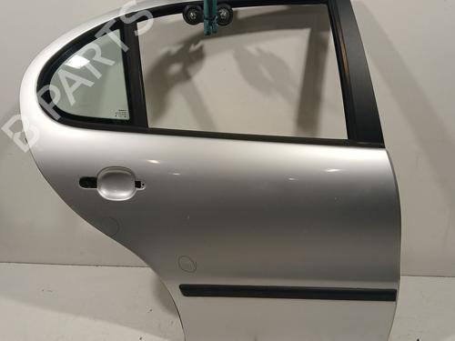 Used Right rear door SEAT LEON (1M1) 1.9 TDI (110 hp) 29696998
