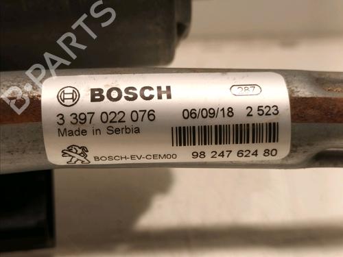 Front wiper motor PEUGEOT 5008 II (MC_, MJ_, MR_, M4_) 1.5 BlueHDi 130 (MCYHZJ, MCYHZR, MCYHZX) | BP17085641M29 