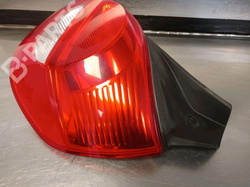 Right taillight RENAULT CLIO III (BR0/1, CR0/1) 1.2 16V (BR02, BR0J, BR11, CR02, CR0J, CR11) | BP10189713C35 