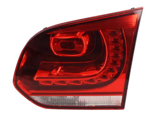 Feu de coffre droit VW GOLF VI (5K1) 1.4 TSI (122 hp) 31306002