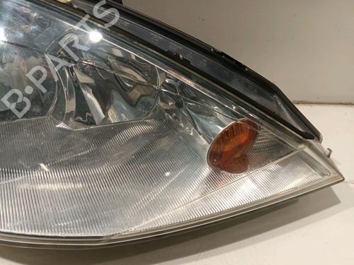 Right headlight FORD FOCUS I (DAW, DBW) 1.8 TDCi | BP16637396C29 