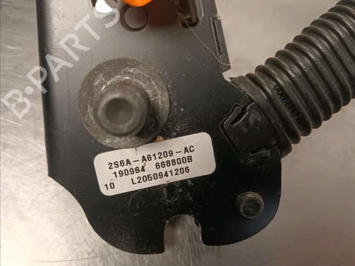 Seat buckle FORD FIESTA V (JH_, JD_) 1.4 TDCi | BP13013912I32 
