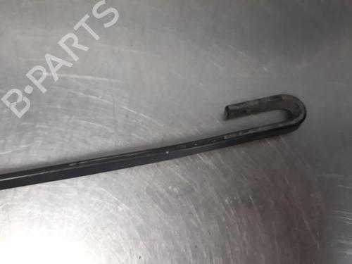 Front windshield wiper arm MERCEDES-BENZ SLK (R170) 200 Kompressor (170.444) | BP21685591C143 