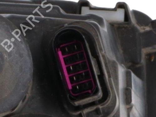 Right headlight VW CADDY IV Box Body/MPV (SAA, SAH) 2.0 TDI | BP31965524C29 