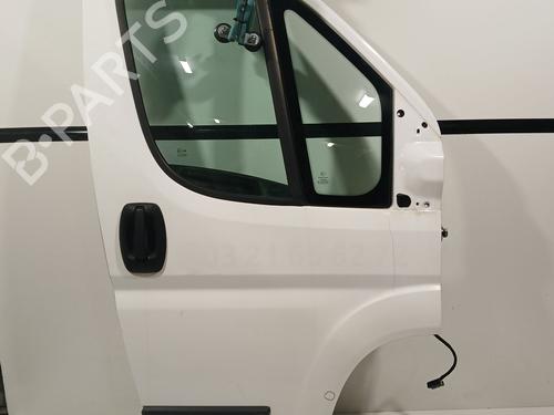 Used Right front door PEUGEOT BOXER Van 2.2 HDi 110 (110 hp) 23882279