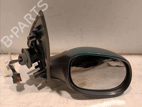 Used Right mirror PEUGEOT 206 Hatchback (2A/C) 1.4 i (75 hp) 16130463