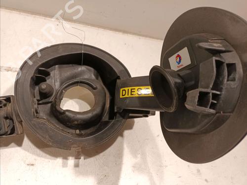 Fuel flap CITROËN C4 Picasso II 2.0 BlueHDi 150 | BP16769353C131