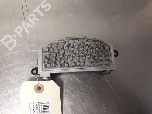 Used Heater resistor VW GOLF VI (5K1) 2.0 TDI (140 hp) 11676647