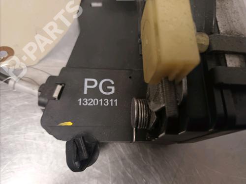 Front left lock OPEL SIGNUM Hatchback (Z03) 1.9 CDTI (F48) | BP9341550C98 