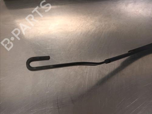 Front windshield wiper arm SUZUKI SX4 S-Cross (JY) 1.6 DDiS AllGrip (AKK 416D) | BP14869635C143 