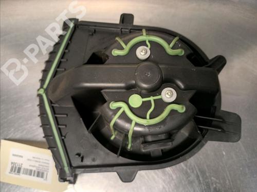Used Heater blower motor RENAULT SCÉNIC II (JM0/1_) 1.9 dCi (JM0G, JM12, JM1G, JM2C) (120 hp) 9506439