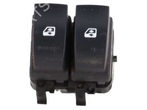 Used Switch Switch RENAULT MEGANE II (BM0/1_, CM0/1_) 1.9 dCi (131 hp) 33453944 33453944