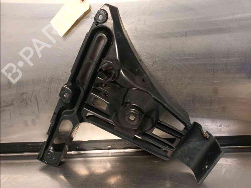 Used Rear bumper bracket BMW 6 (E63) 650 i (367 hp) 20604065